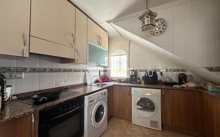 Image No.8-3 Bed Villa for sale