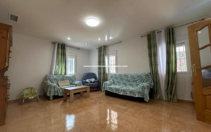 Image No.16-3 Bed Country House for sale