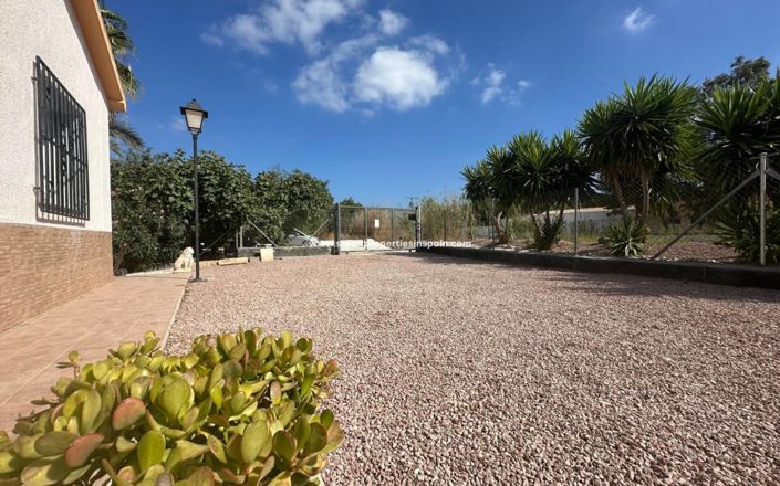 Image No.42-3 Bed Country House for sale