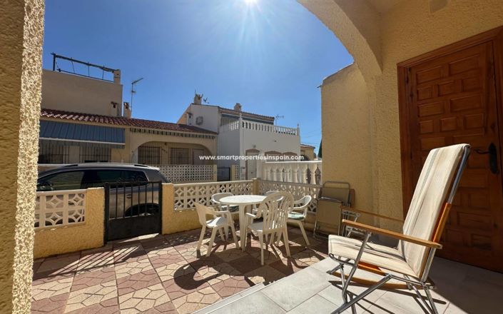 Image No.26-3 Bed Townhouse for sale