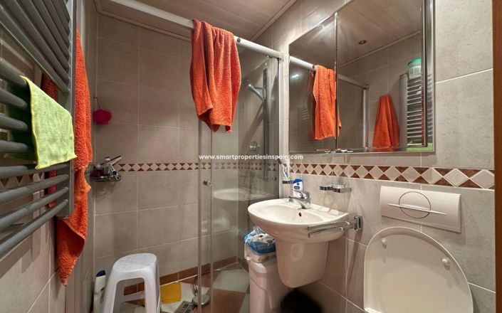 Image No.17-2 Bed Townhouse for sale