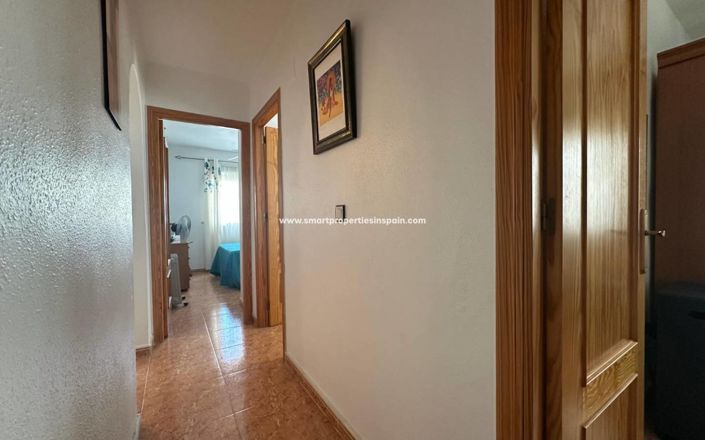 Image No.15-3 Bed Property for sale