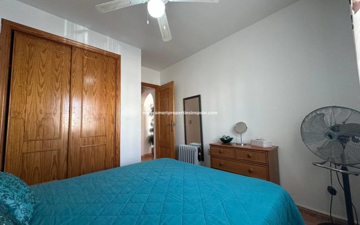 Image No.21-3 Bed Property for sale