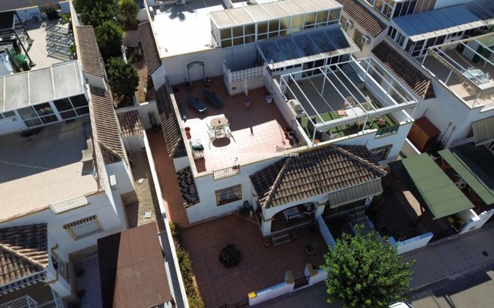 Image No.30-3 Bed Property for sale