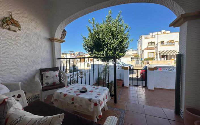 Image No.5-3 Bed Property for sale