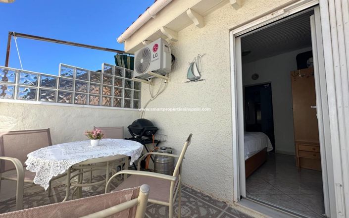 Image No.17-3 Bed Townhouse for sale