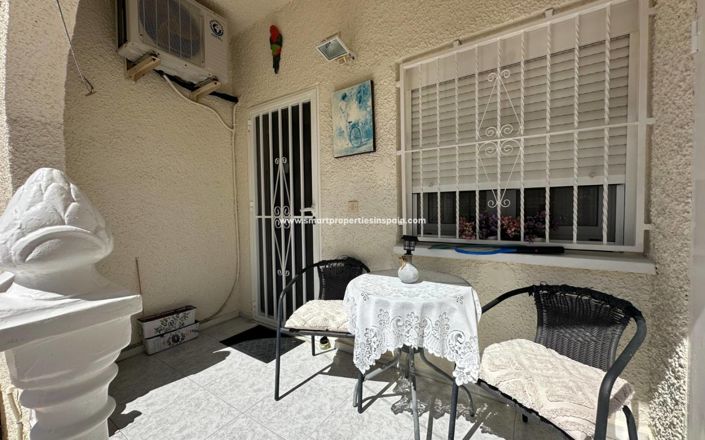 Image No.20-3 Bed Townhouse for sale