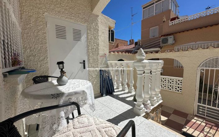 Image No.21-3 Bed Townhouse for sale