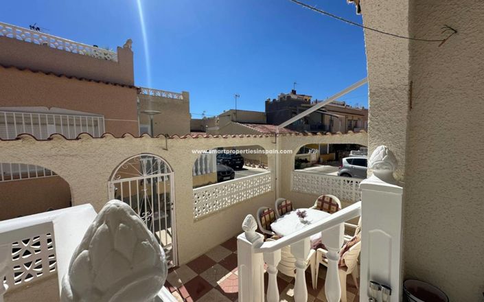 Image No.24-3 Bed Townhouse for sale