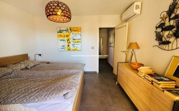 Image No.18-3 Bed Apartment for sale