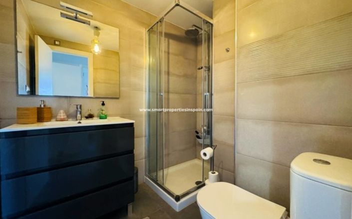 Image No.23-3 Bed Apartment for sale