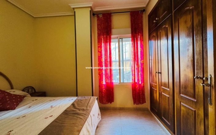 Image No.10-2 Bed Apartment for sale