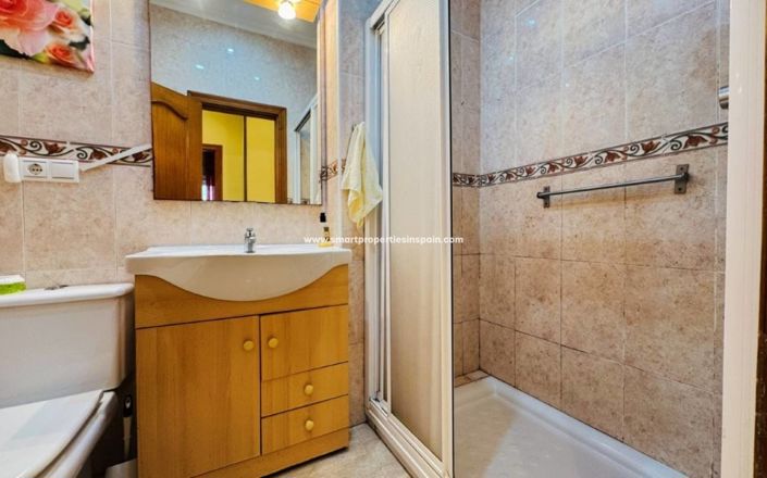 Image No.12-2 Bed Apartment for sale