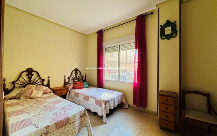 Image No.13-2 Bed Apartment for sale