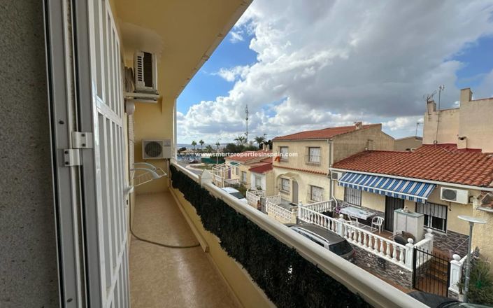 Image No.27-3 Bed Townhouse for sale