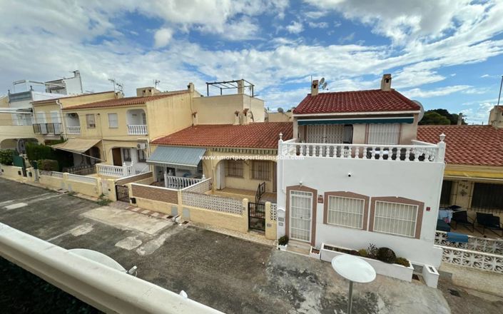 Image No.31-3 Bed Townhouse for sale
