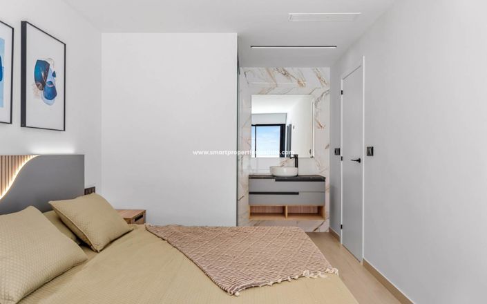 Image No.13-2 Bed Apartment for sale