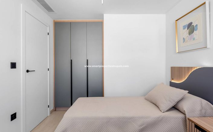 Image No.19-2 Bed Apartment for sale