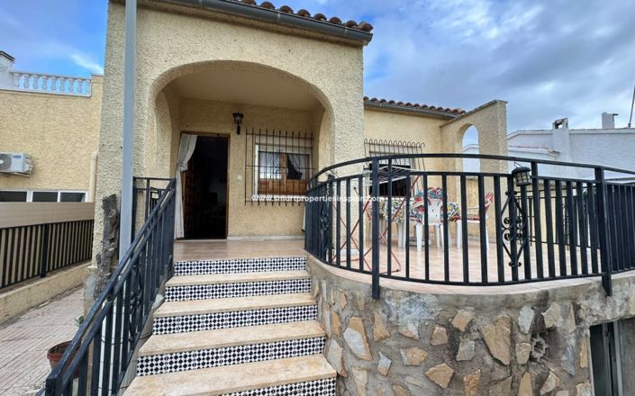 Image No.18-3 Bed Villa for sale