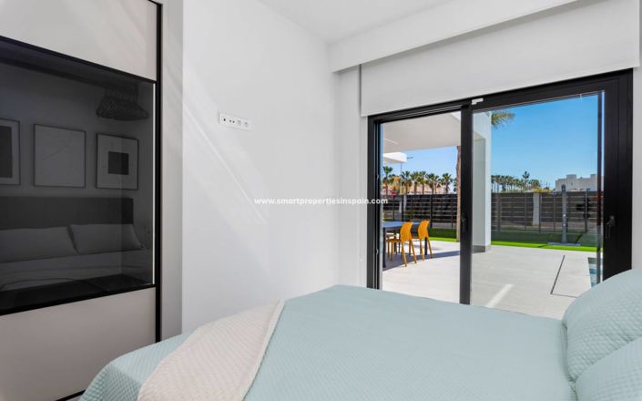 Image No.27-3 Bed Villa for sale