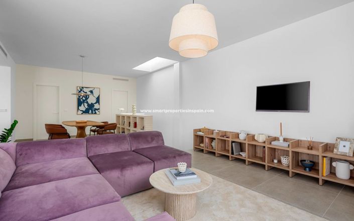Image No.3-4 Bed Villa for sale