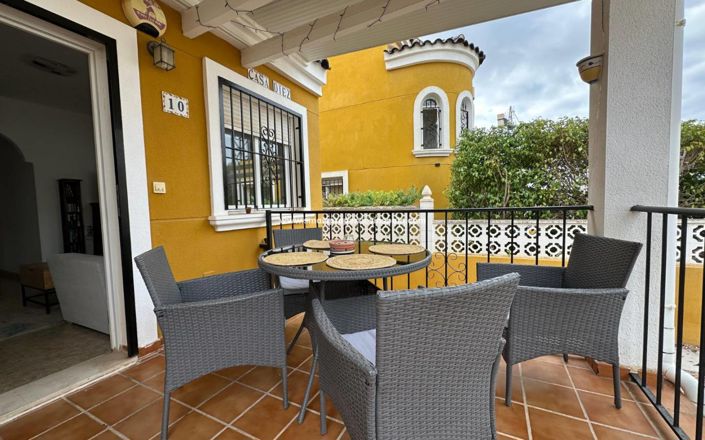 Image No.2-3 Bed Villa for sale