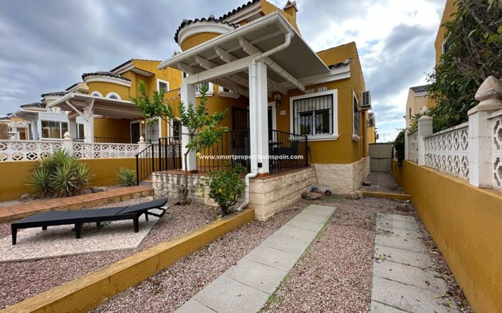 Image No.25-3 Bed Villa for sale