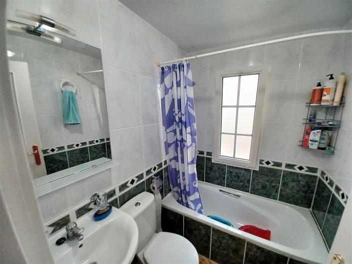 Image No.18-Maison de ville de 3 chambres à vendre à Villamartin