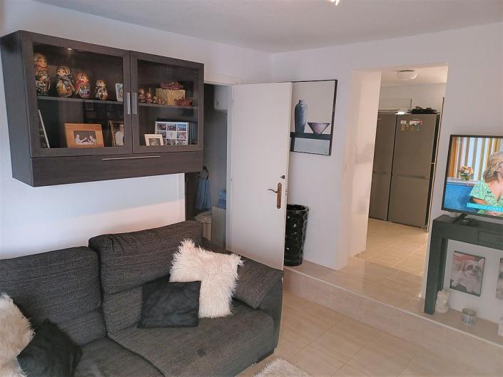 Image No.8-4 Bed Villa / Detached for sale