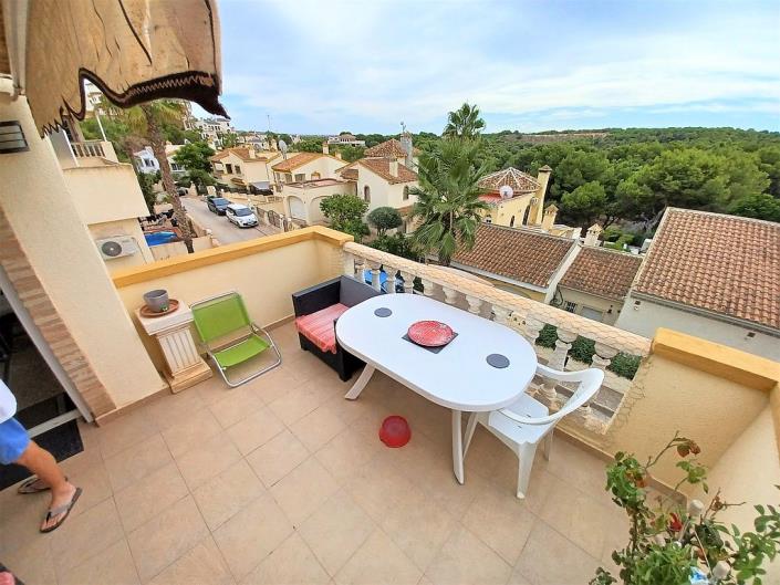 Image No.28-4 Bed Villa / Detached for sale