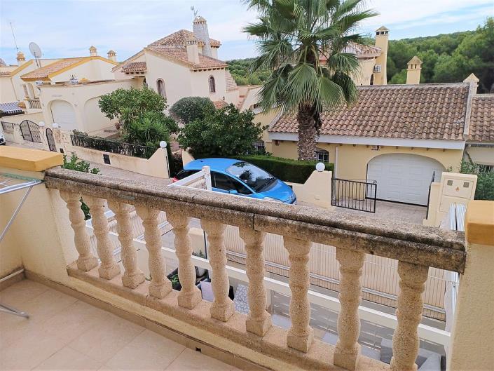 Image No.21-4 Bed Villa / Detached for sale