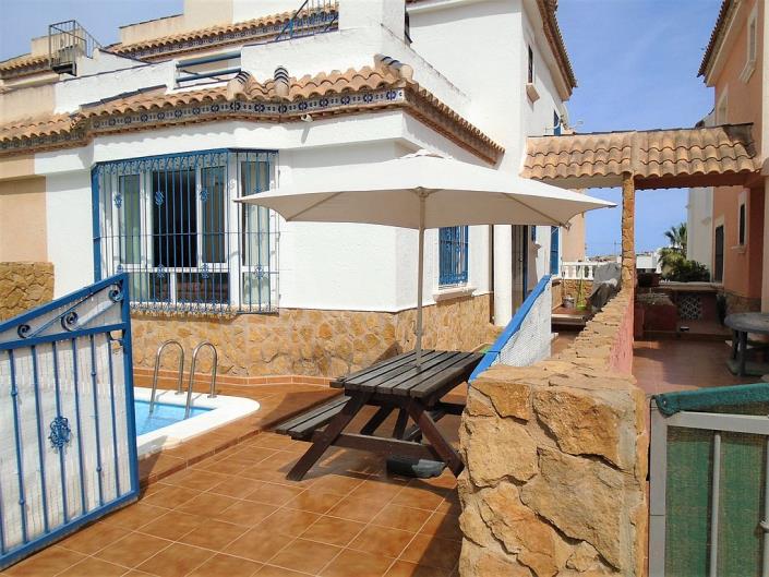 Image No.1-3 Bed Townhouse for sale