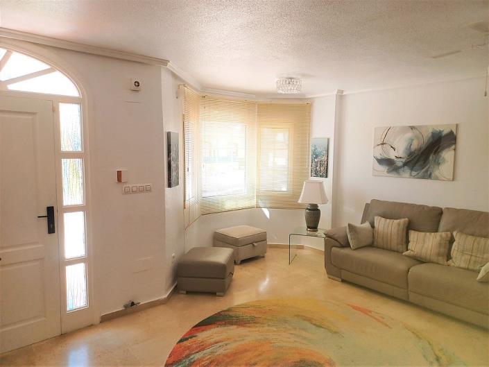 Image No.3-3 Bed House for sale