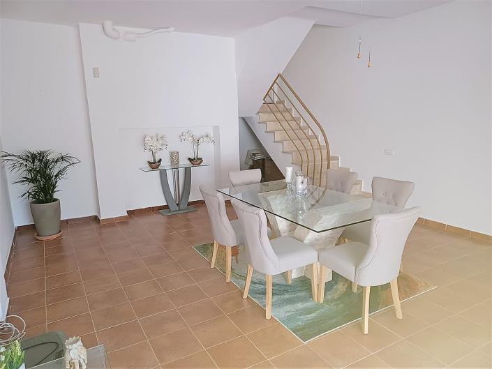 Image No.13-3 Bed House for sale