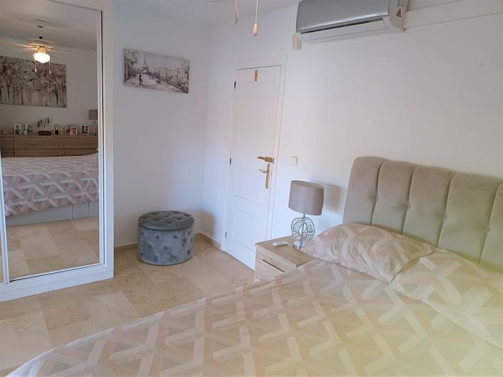 Image No.22-3 Bed House for sale