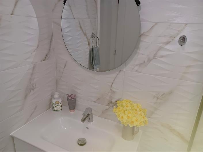 Image No.25-3 Bed House for sale