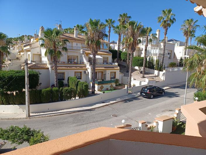 Image No.33-3 Bed House for sale