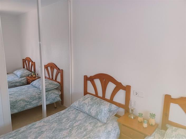 Image No.32-3 Bed House for sale