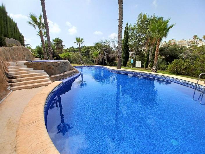 Image No.42-3 Bed House for sale