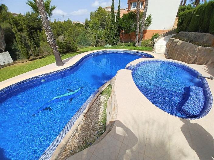 Image No.43-3 Bed House for sale