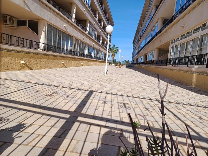 Image No.25-2 Bed Apartment for sale