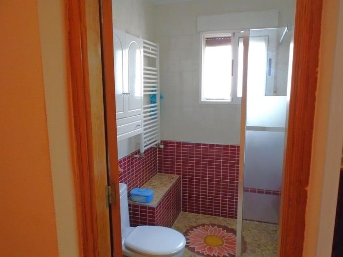 Image No.34-3 Bed House for sale