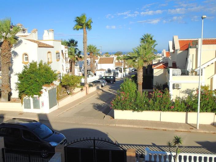 Image No.2-3 Bed Villa for sale