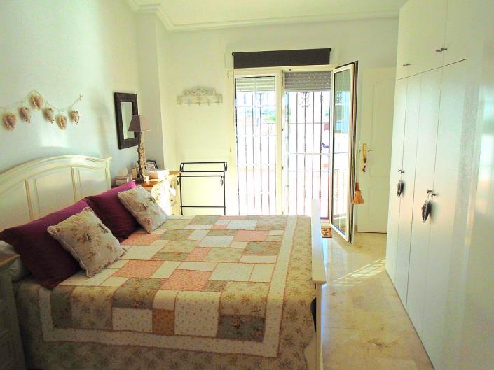 Image No.16-3 Bed Villa for sale