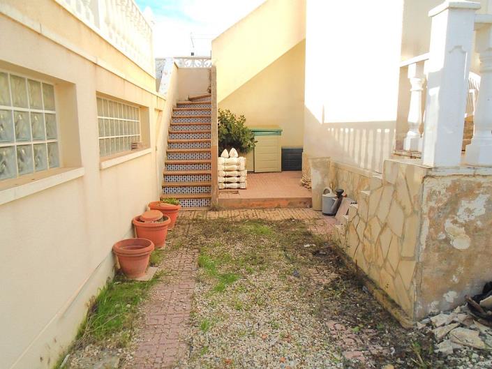 Image No.8-2 Bed Bungalow for sale