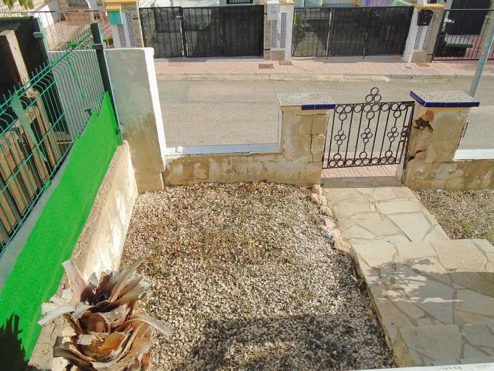 Image No.12-2 Bed Bungalow for sale