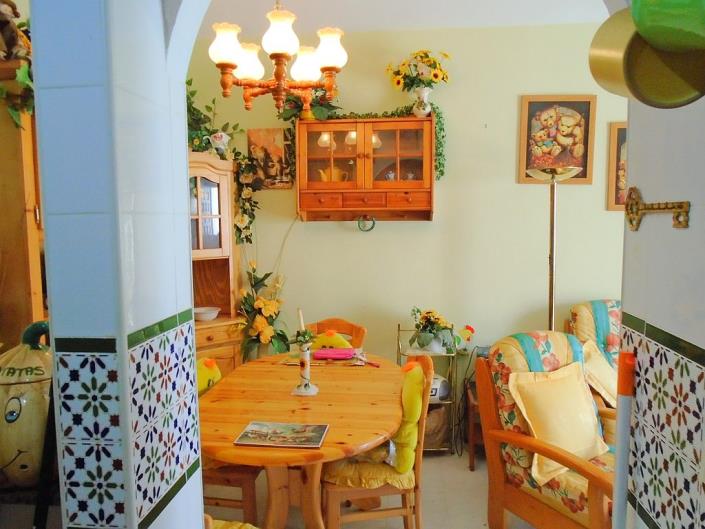 Image No.17-2 Bed Bungalow for sale