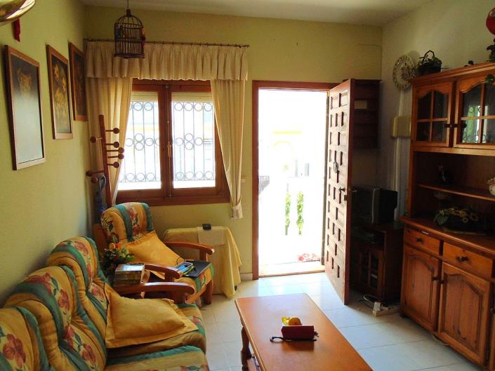 Image No.18-2 Bed Bungalow for sale