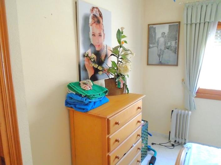 Image No.23-2 Bed Bungalow for sale