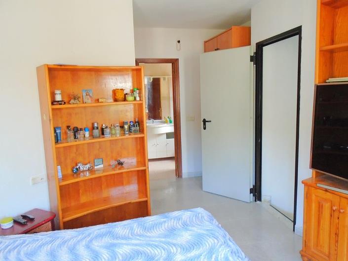 Image No.25-6 Bed Villa / Detached for sale